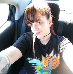 Meet your Posher, Amanda